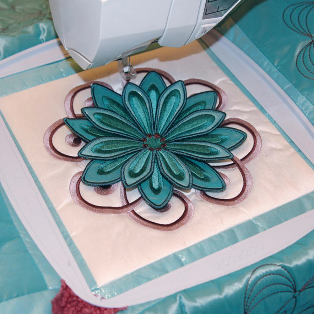 HUSQVARNA® VIKING® Quilter's Embroidery Hoop 200 mm x 200 mm