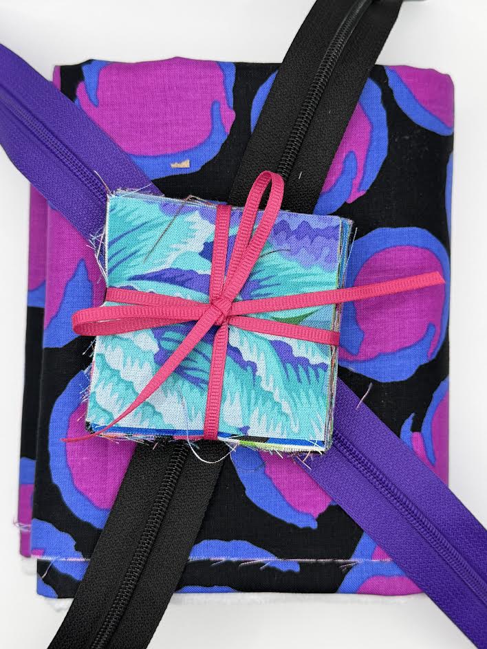 Helpful Heifer Mini Charming Pouch