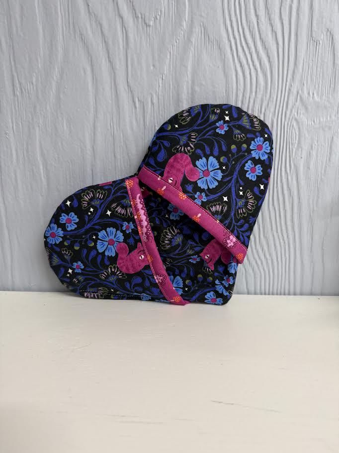 Make N' Take Heart Potholder