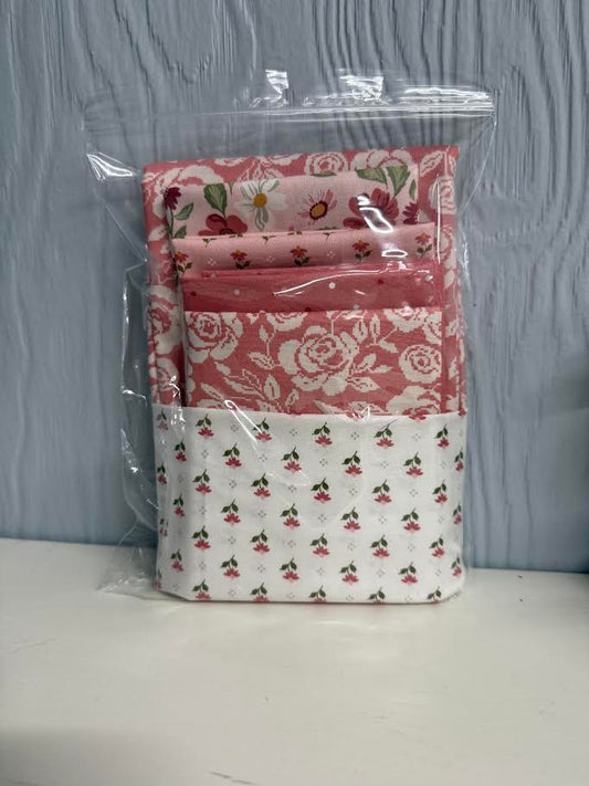 Amore Pillow Kit