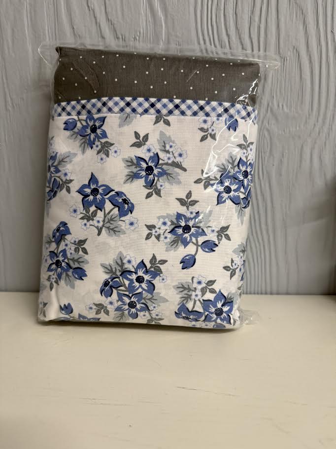 Esther Tote Quilted Cow Pattern