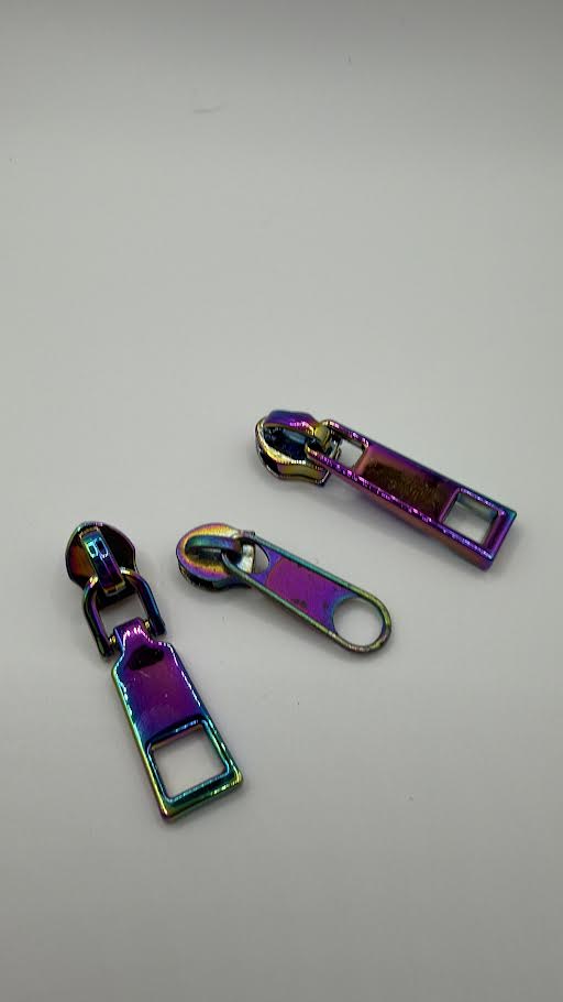 3 #5 Zipper Pulls