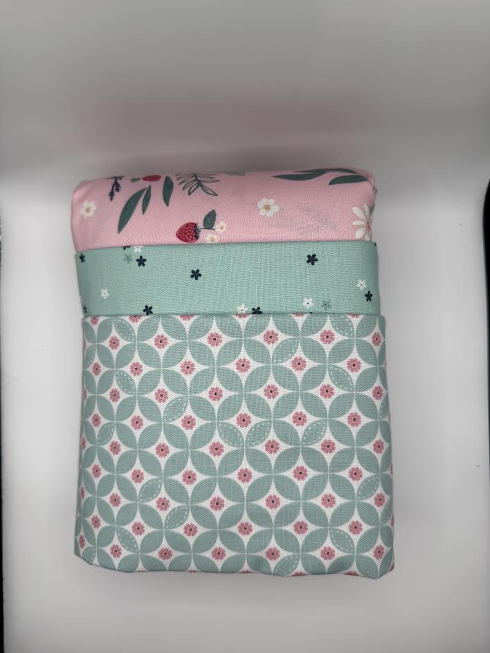 Esther Tote Quilted Cow Pattern