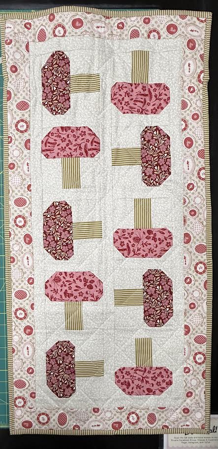 HH Table Runner 55