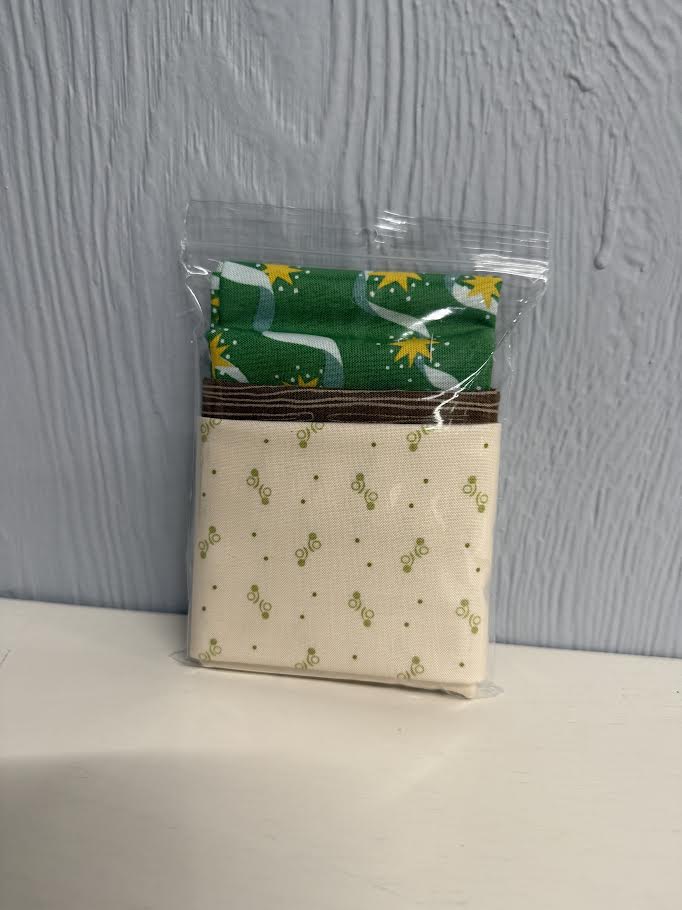 Make N' Take Drawstrings Tree Pouches