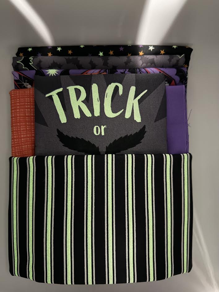 Playing A-Round Quilt Kit Glow in the Dark