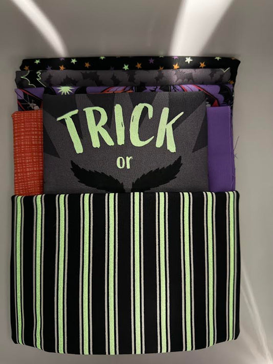 Playing A-Round Quilt Kit Glow in the Dark
