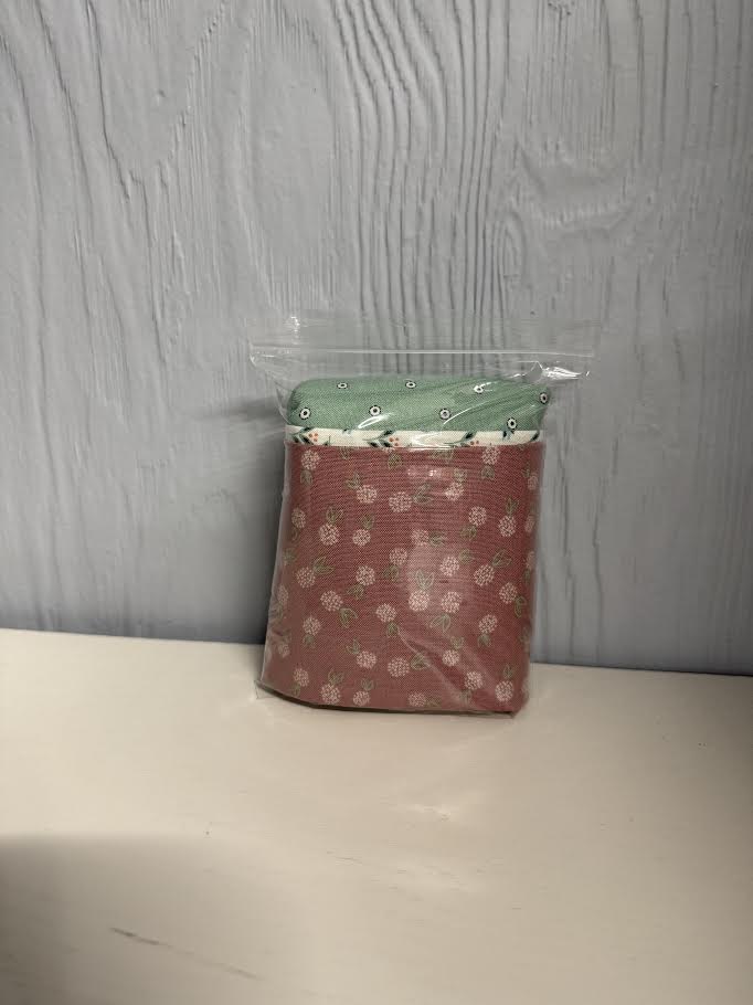 Helpful Heifer Phoebe Pouch