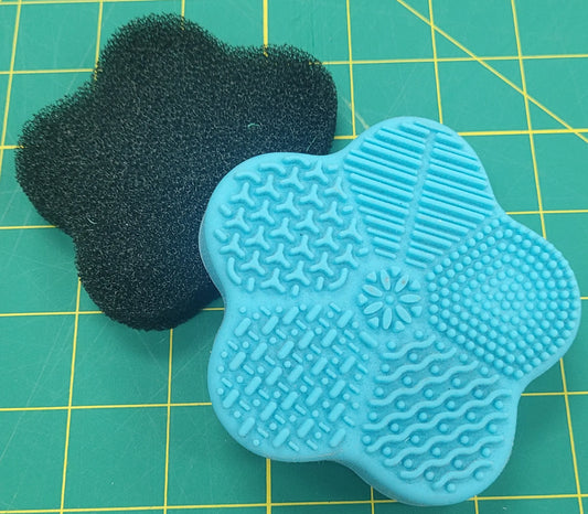 Quilted Cow Mat Cleaner & Sponge