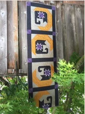 Crescent Cat Runner